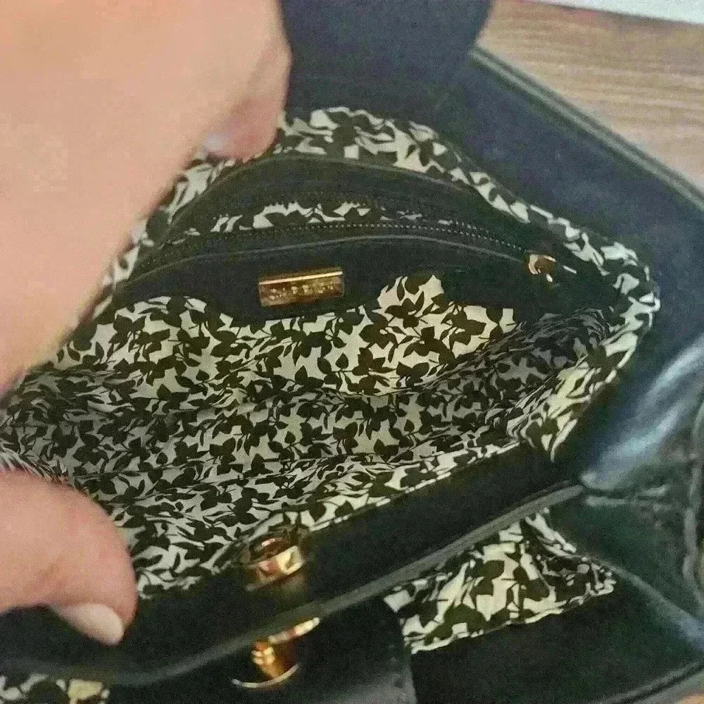 Carpisa Black Faux Leather Satchel Gold Hardware Detachable Cross-body Strap